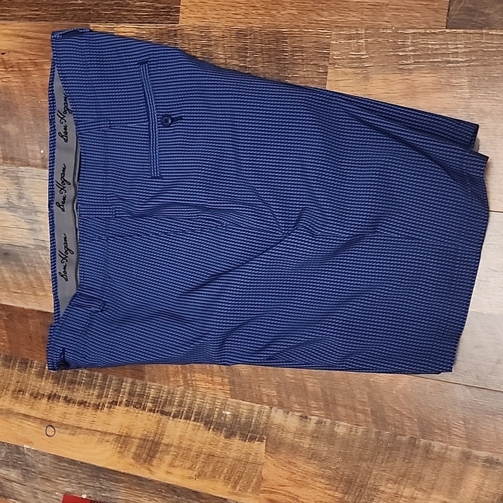 Ben hogan shorts blue 36 waist  used